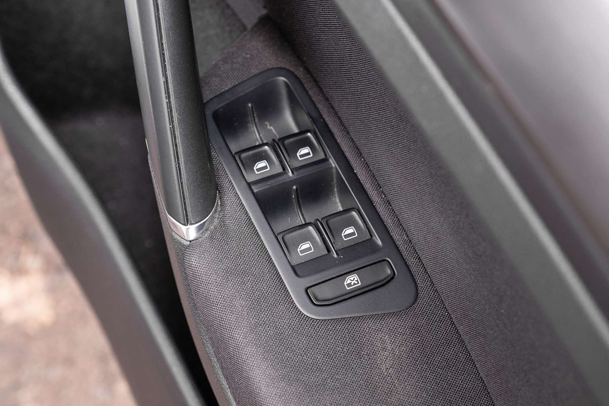 2013 Volkswagen Golf 90TSI Comfortline 7