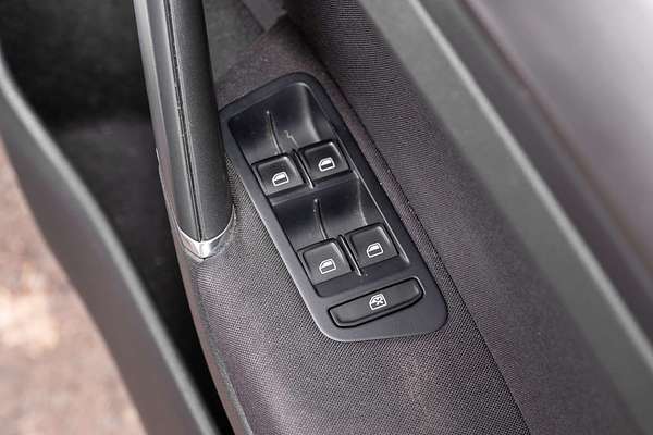 2013 Volkswagen Golf 90TSI Comfortline 7