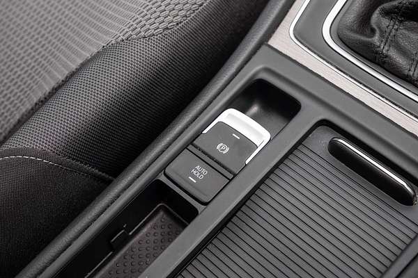 2013 Volkswagen Golf 90TSI Comfortline 7