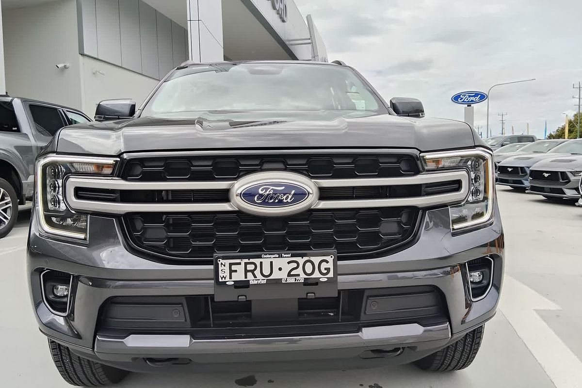 2024 Ford Everest Ambiente 2.0L