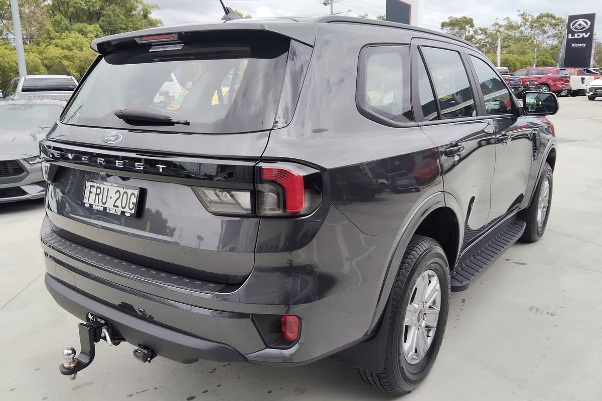 2024 Ford Everest Ambiente 2.0L
