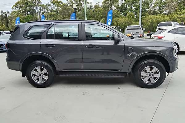 2024 Ford Everest Ambiente 2.0L