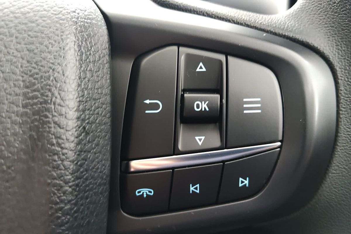 2024 Ford Everest Ambiente 2.0L