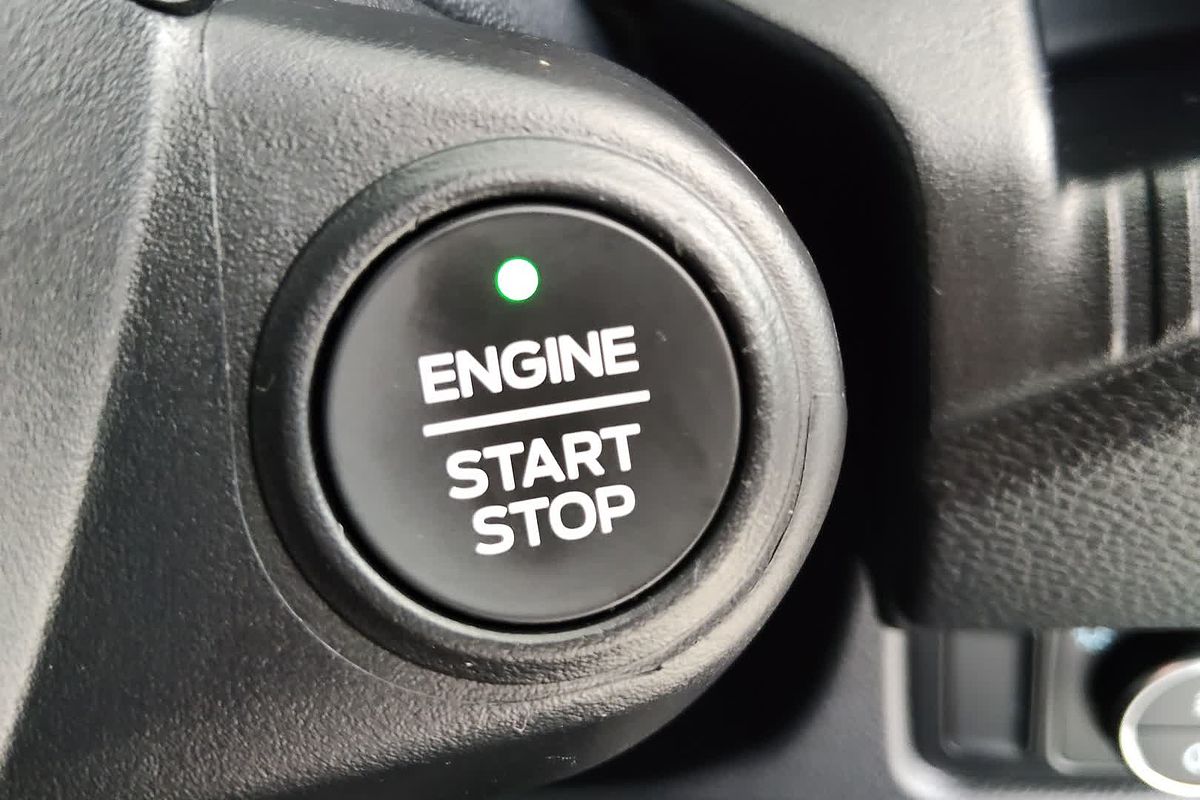 2024 Ford Everest Ambiente 2.0L