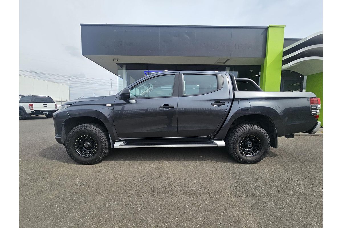 2019 Mitsubishi Triton GLX+ MR 4X4