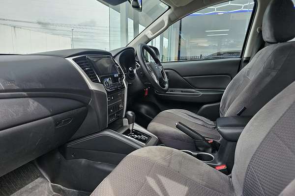 2019 Mitsubishi Triton GLX+ MR 4X4