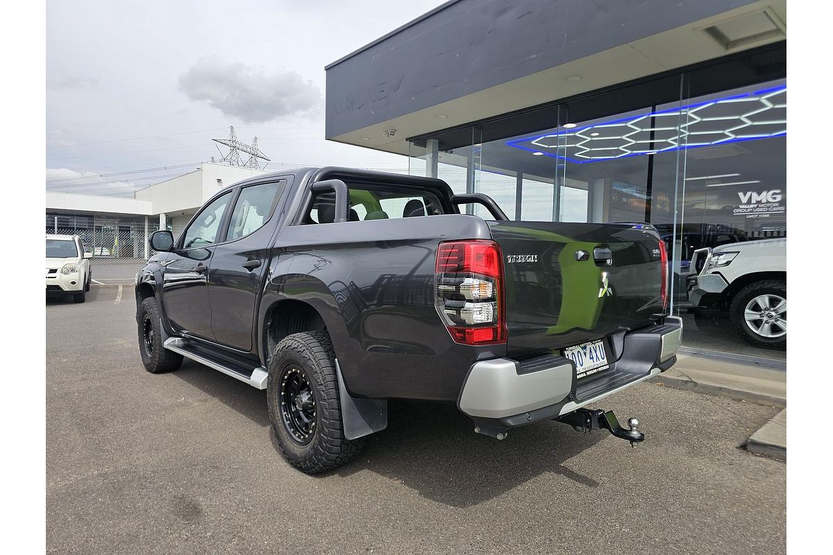 2019 Mitsubishi Triton GLX+ MR 4X4