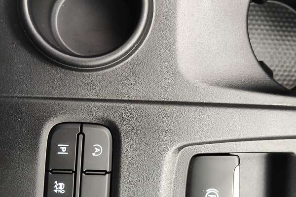 2024 Ford Everest Ambiente 2.0L