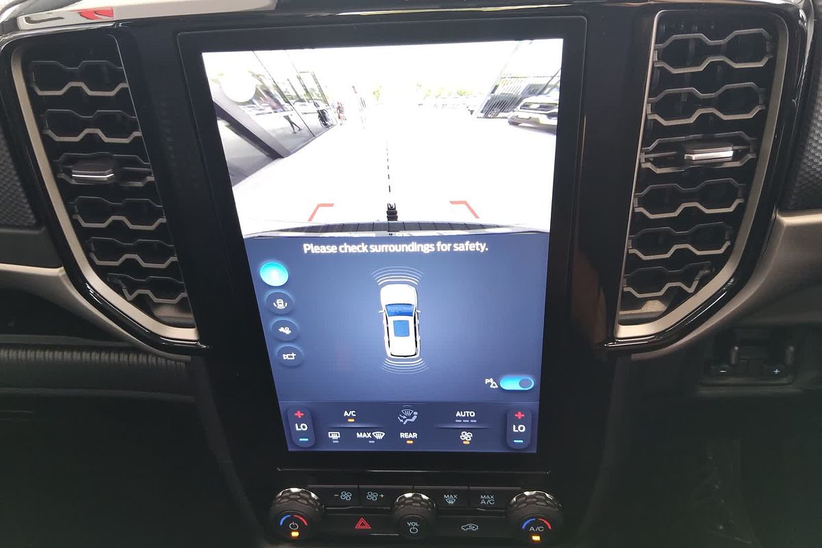 2024 Ford Everest Ambiente 2.0L