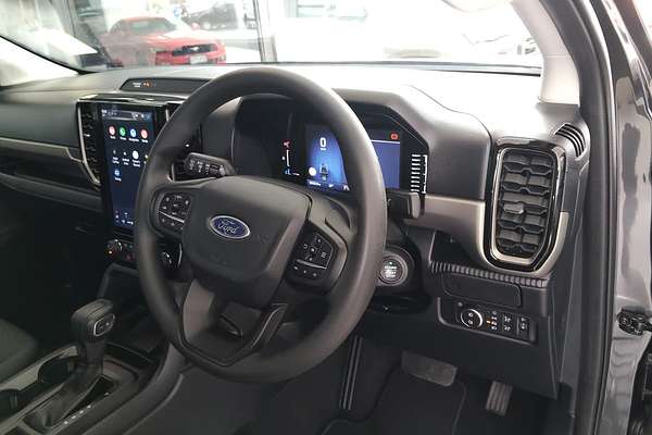 2024 Ford Everest Ambiente 2.0L