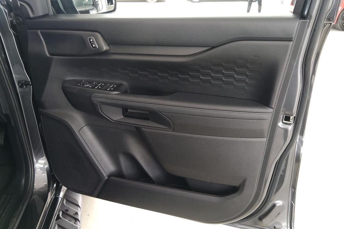 2024 Ford Everest Ambiente 2.0L