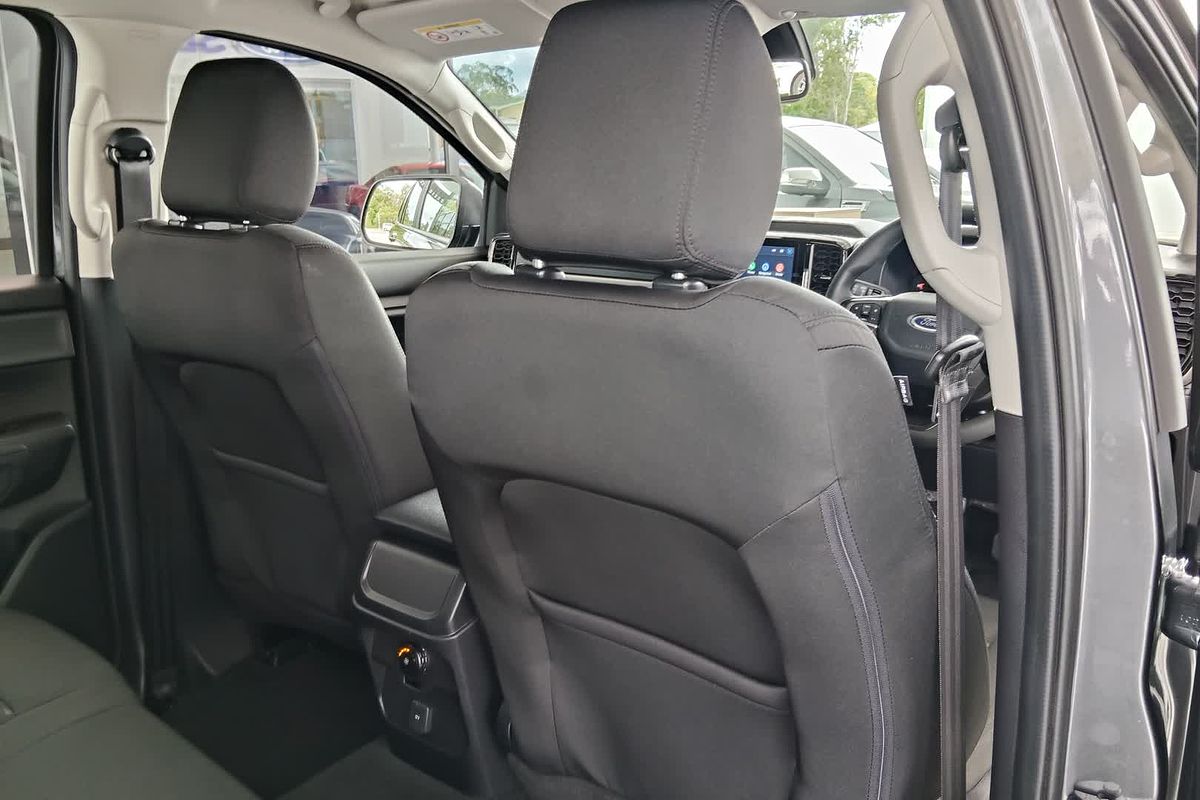 2024 Ford Everest Ambiente 2.0L