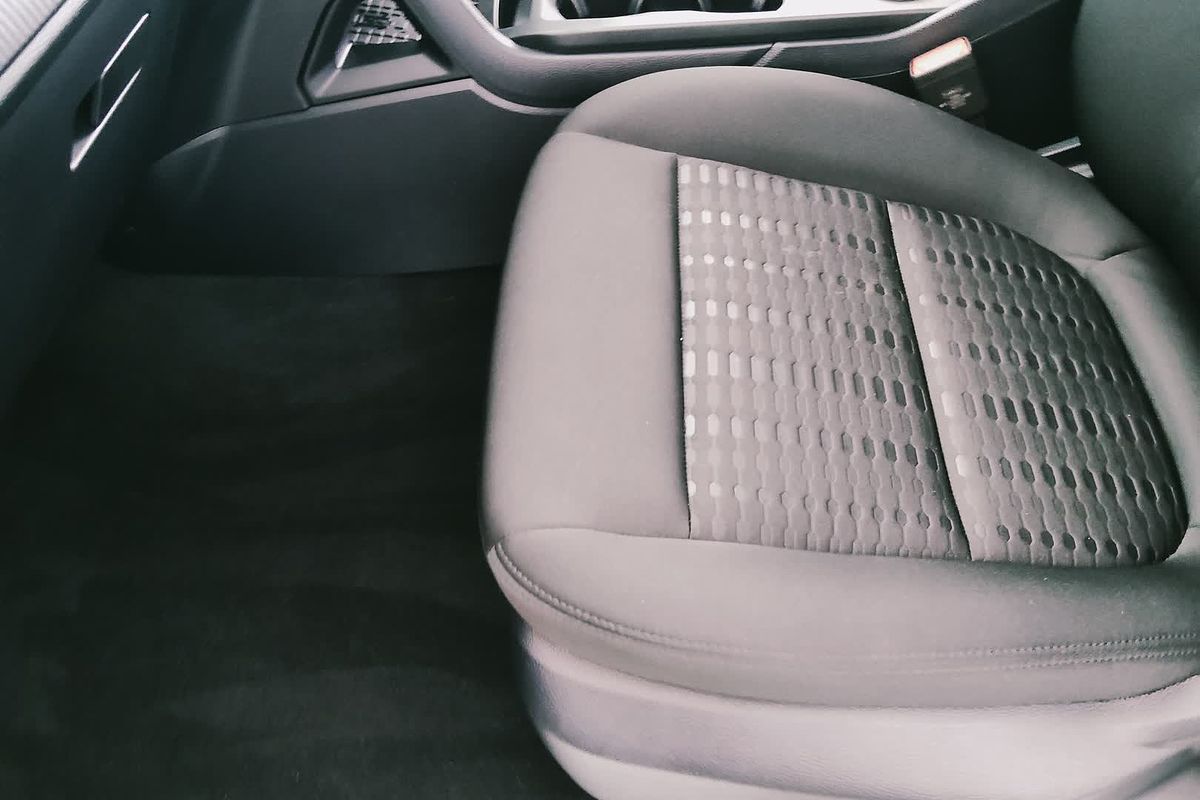 2024 Ford Everest Ambiente 2.0L