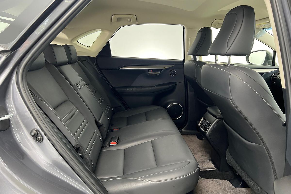 2015 Lexus NX NX200t Luxury AGZ10R