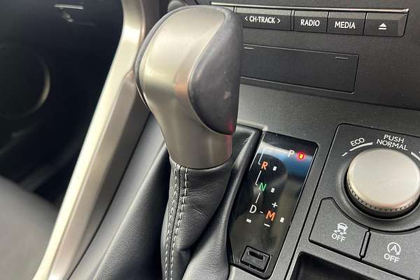 2015 Lexus NX NX200t Luxury AGZ10R