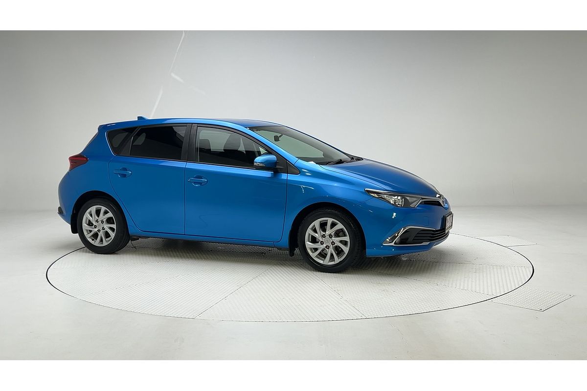 2017 Toyota Corolla Ascent Sport ZRE182R