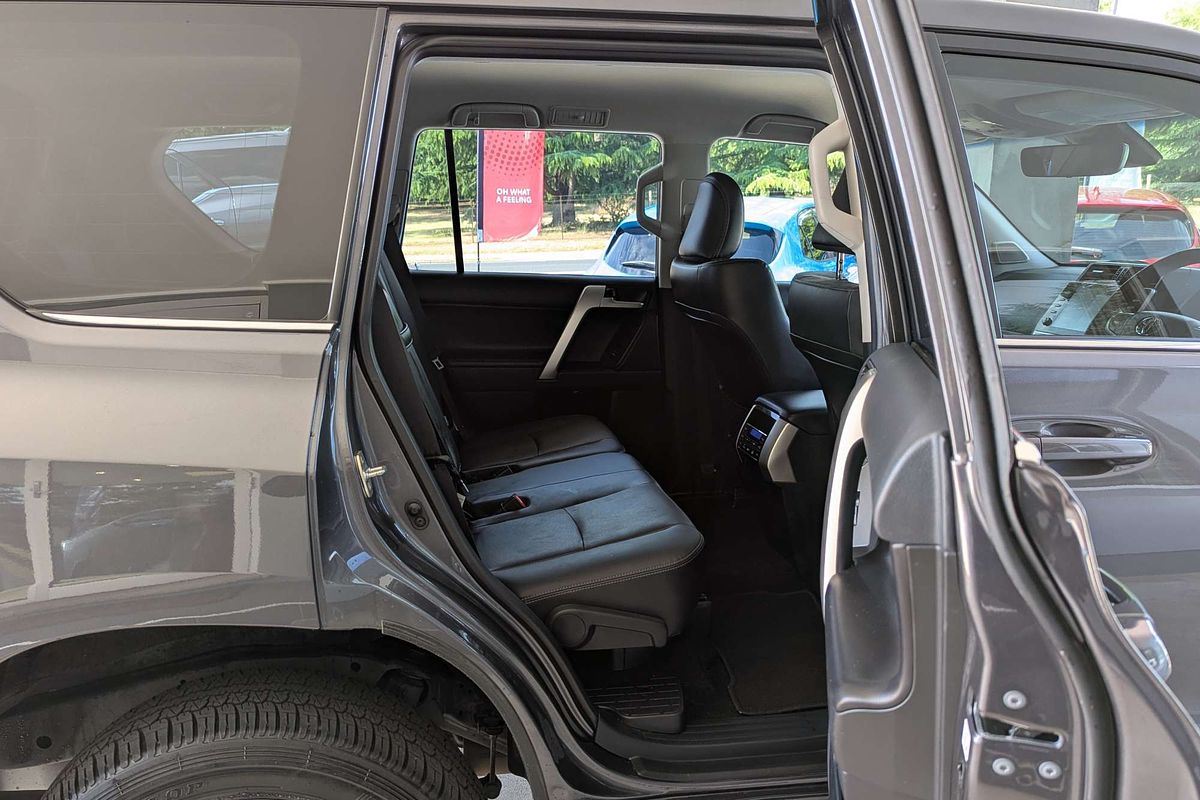 2023 Toyota Landcruiser Prado VX GDJ150R
