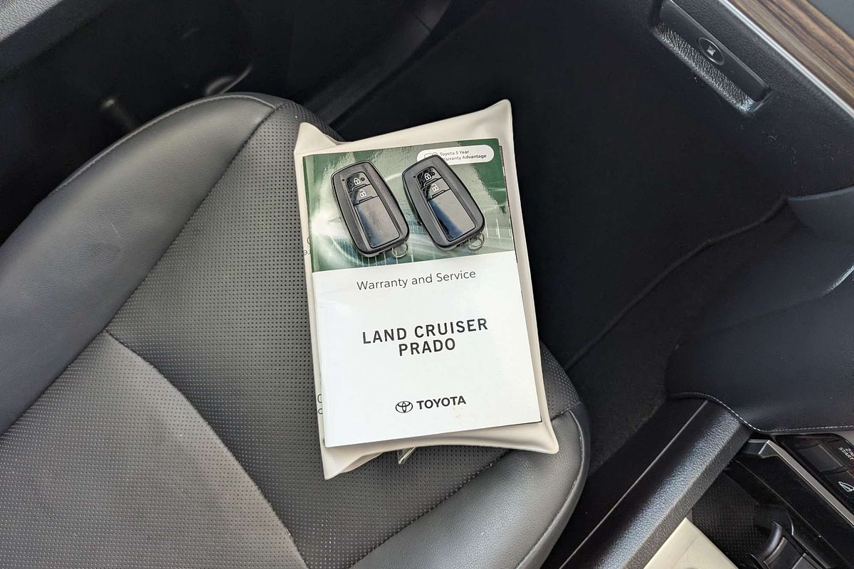 2023 Toyota Landcruiser Prado VX GDJ150R