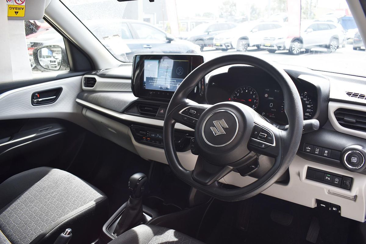 2024 Suzuki Swift Hybrid UZ