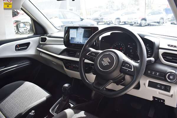 2024 Suzuki Swift Hybrid UZ