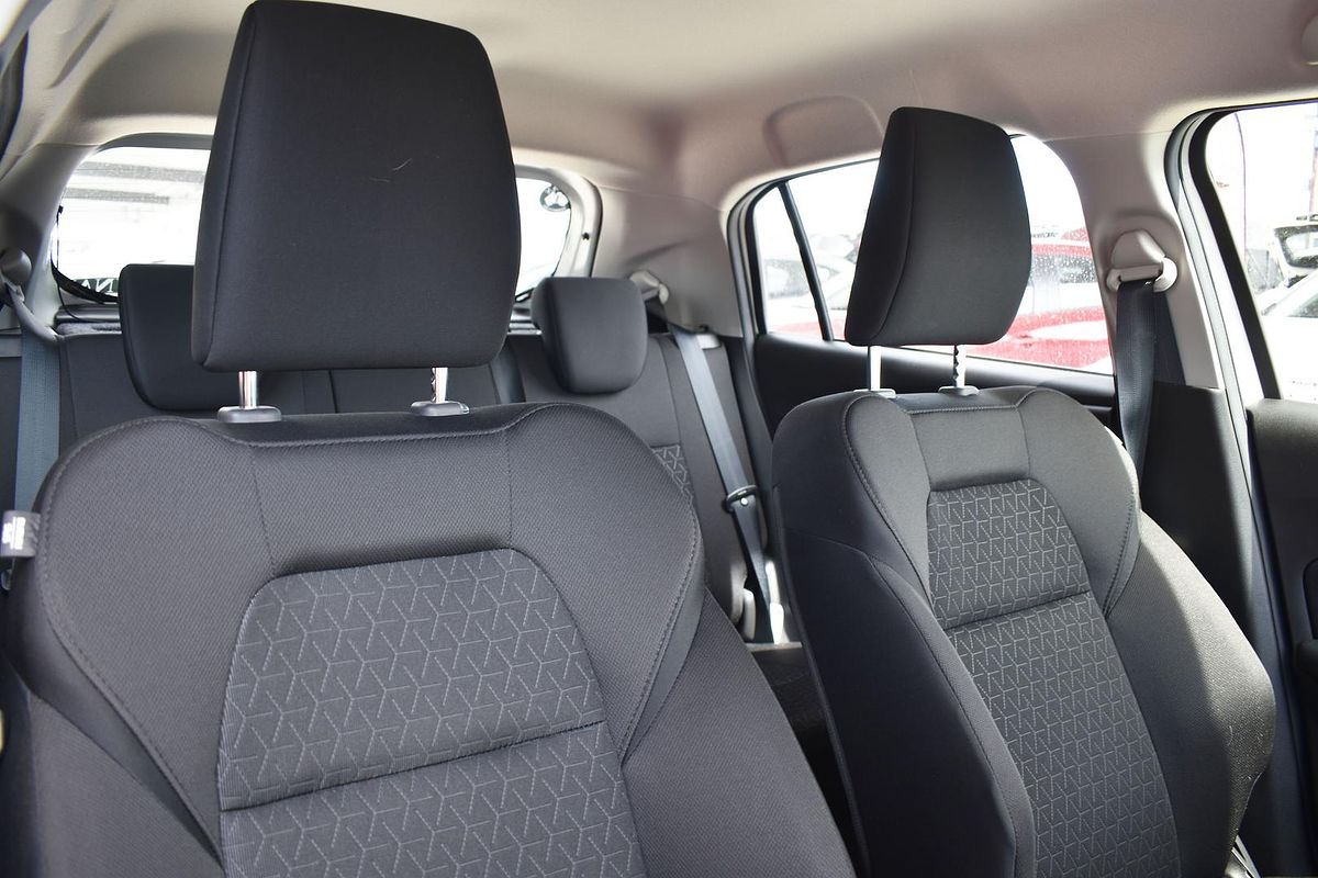 2024 Suzuki Swift Hybrid UZ