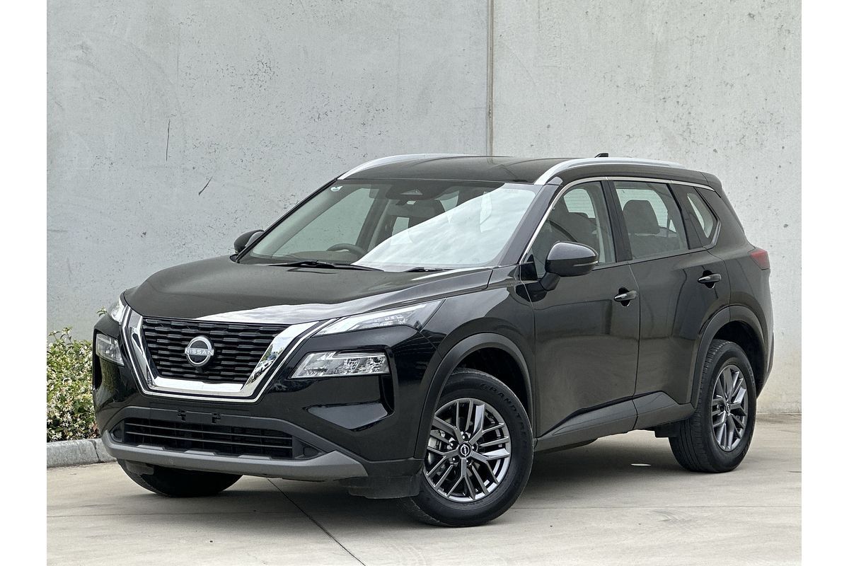 2023 Nissan X-TRAIL ST T33
