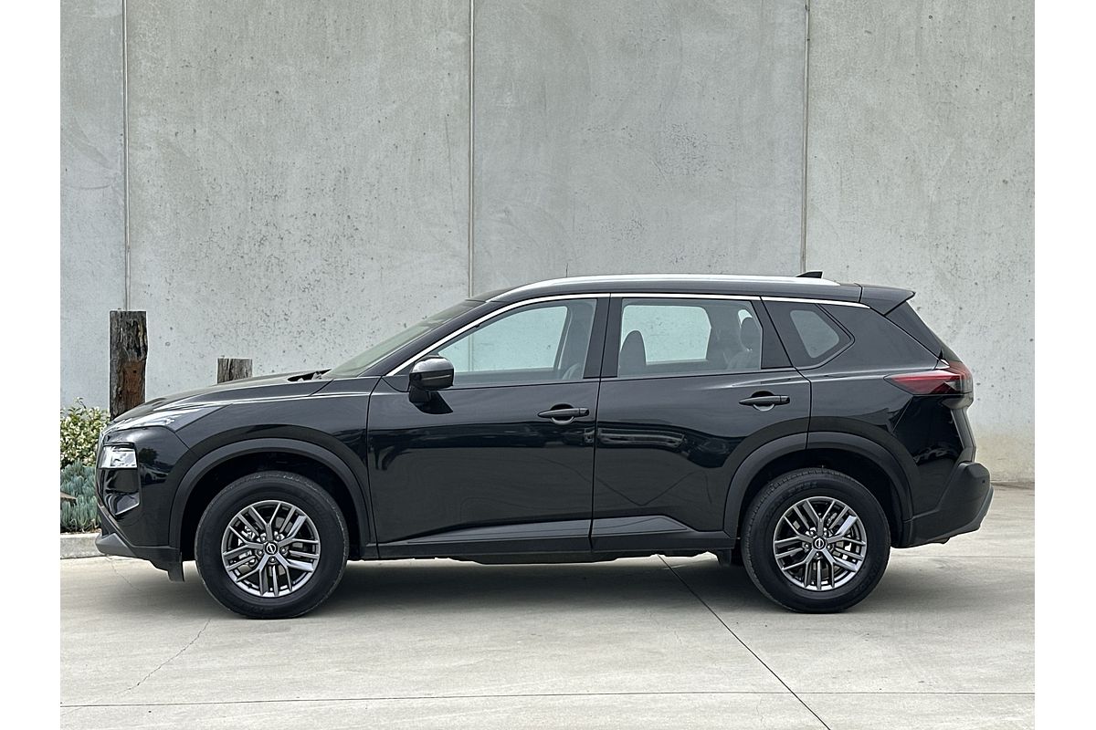 2023 Nissan X-TRAIL ST T33