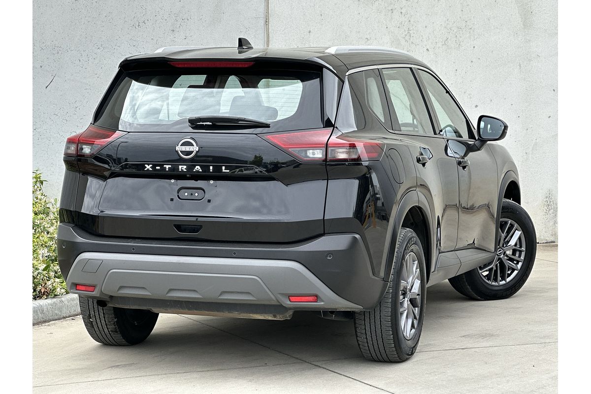 2023 Nissan X-TRAIL ST T33