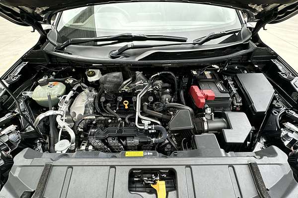 2023 Nissan X-TRAIL ST T33