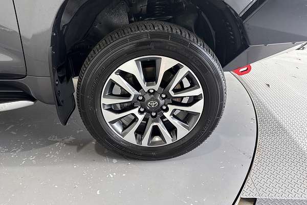 2022 Toyota Landcruiser Prado VX GDJ150R