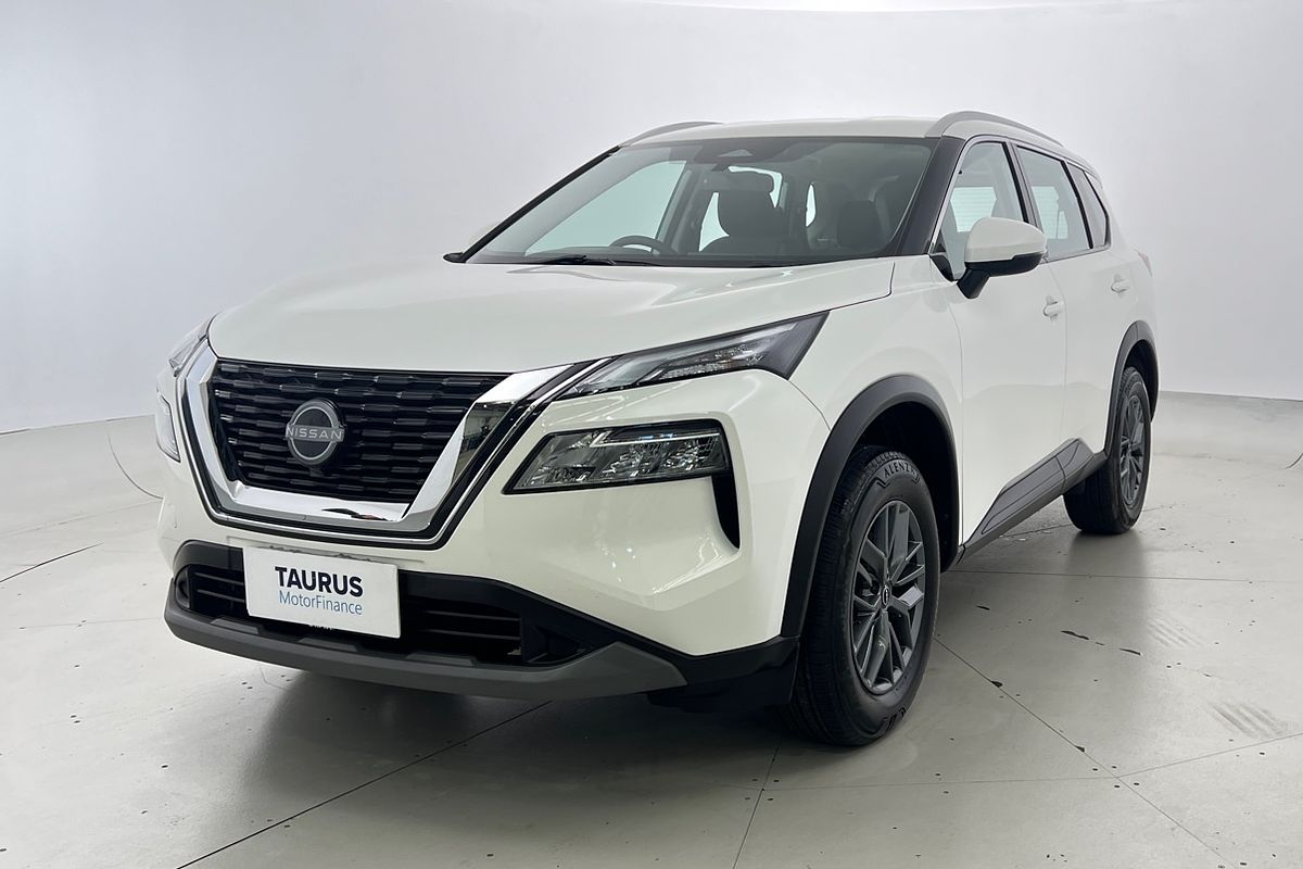 2023 Nissan X-TRAIL ST T33