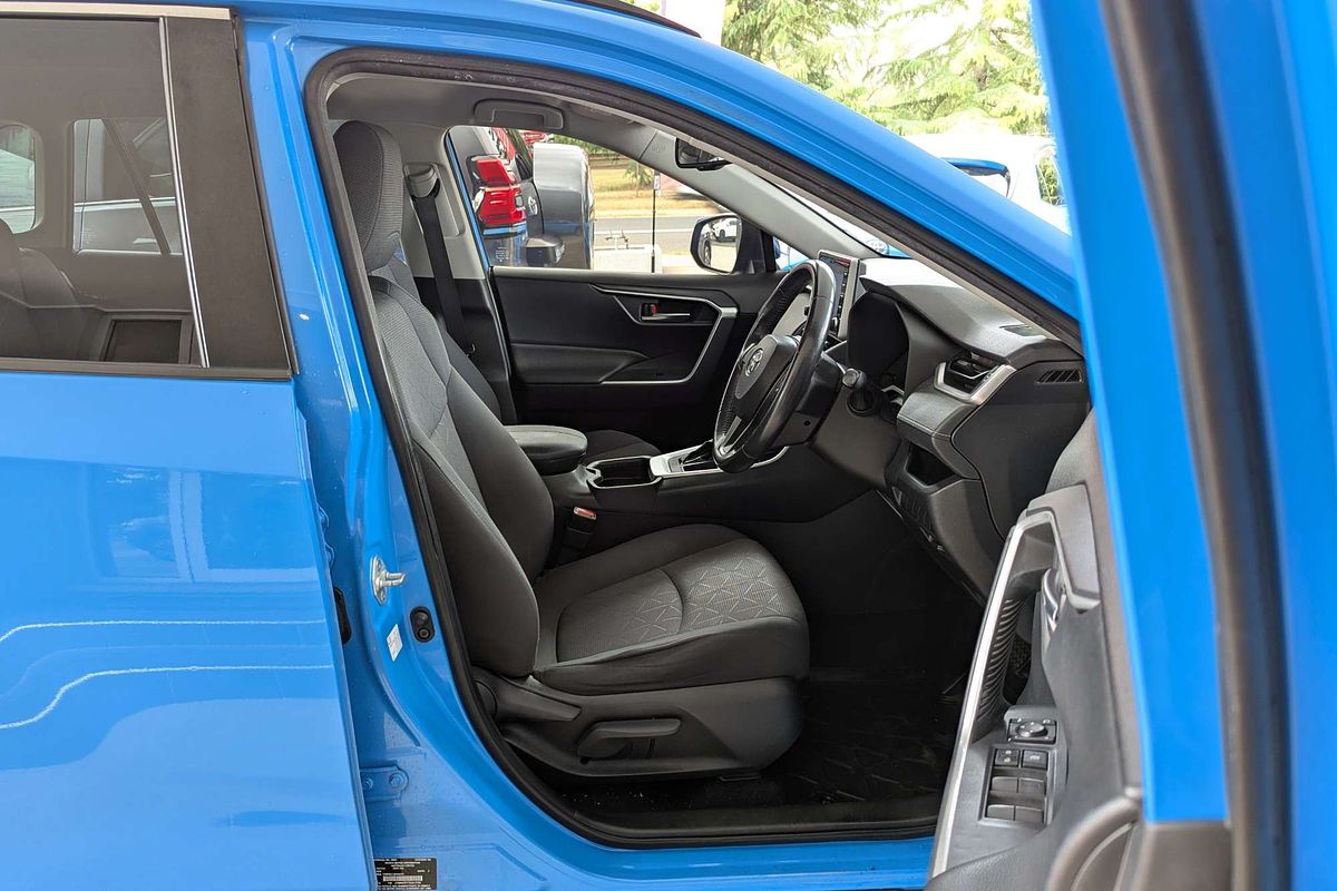 2019 Toyota RAV4 GXL MXAA52R