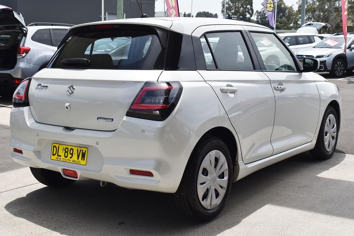 2024 Suzuki Swift Hybrid UZ