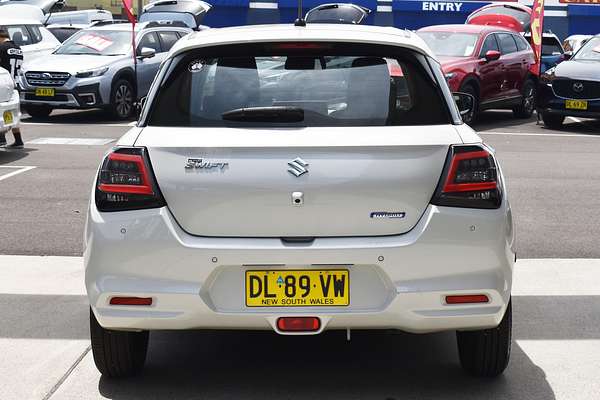 2024 Suzuki Swift Hybrid UZ