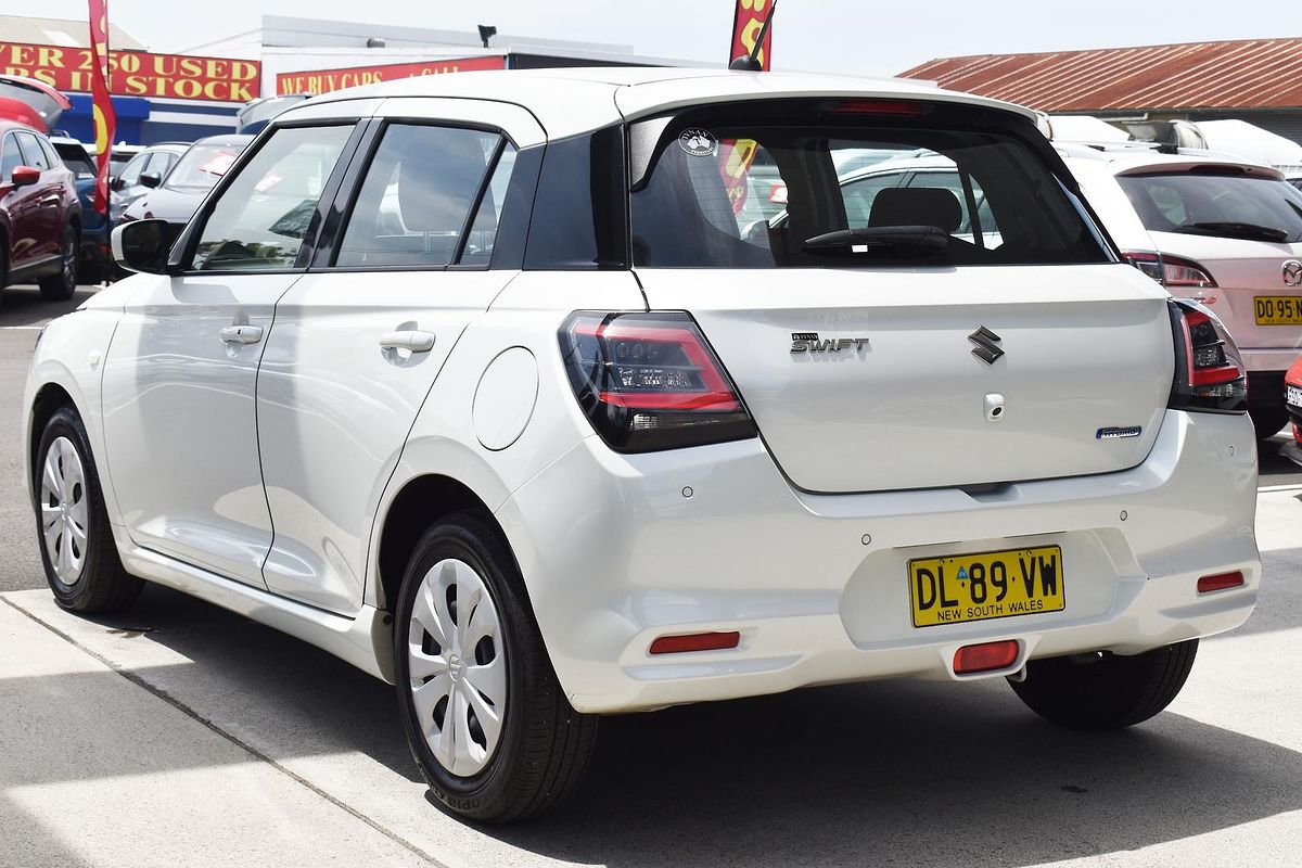 2024 Suzuki Swift Hybrid UZ