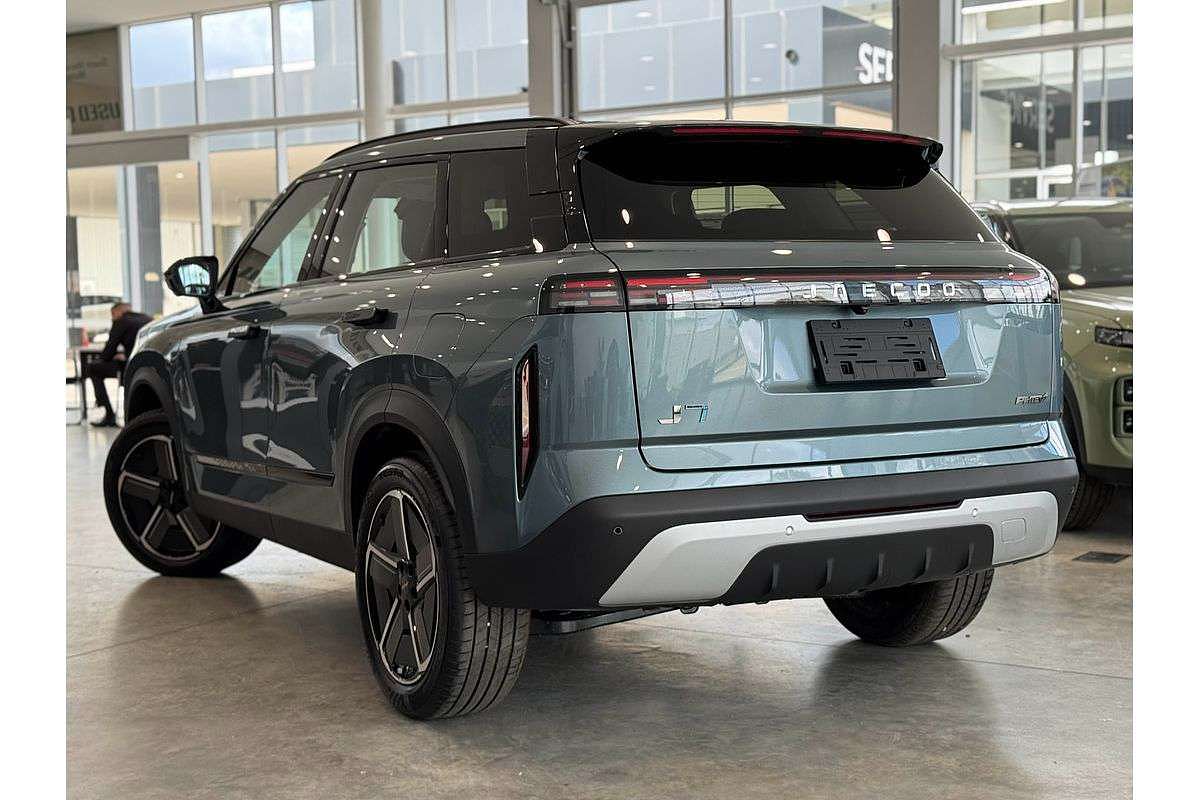 2025 Jaecoo J7 SHS Summit