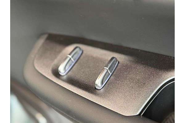 2025 Jaecoo J7 SHS Summit