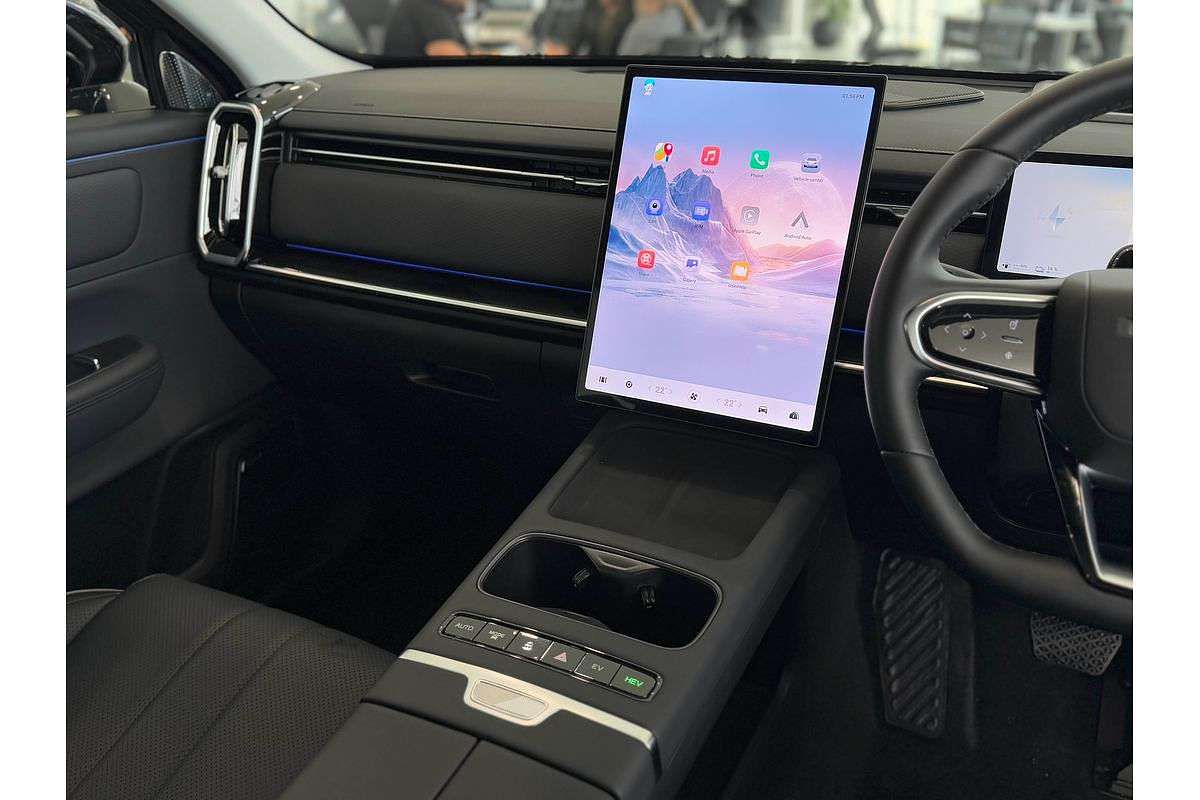 2025 Jaecoo J7 SHS Summit