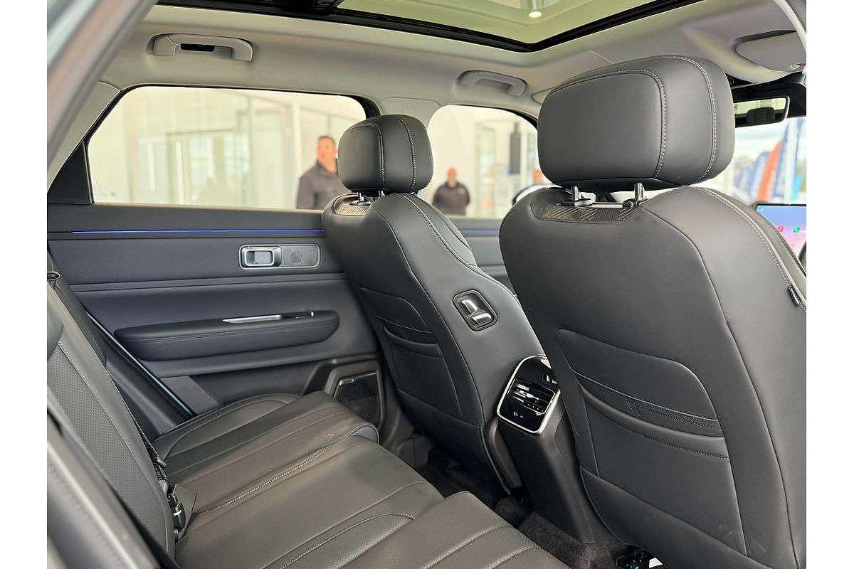 2025 Jaecoo J7 SHS Summit