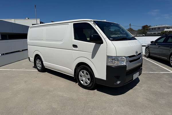 2015 Toyota Hiace KDH201R LWB