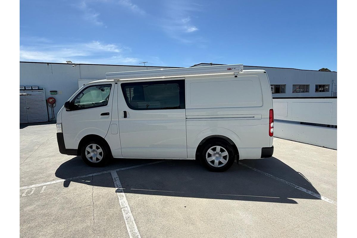 2015 Toyota Hiace KDH201R LWB