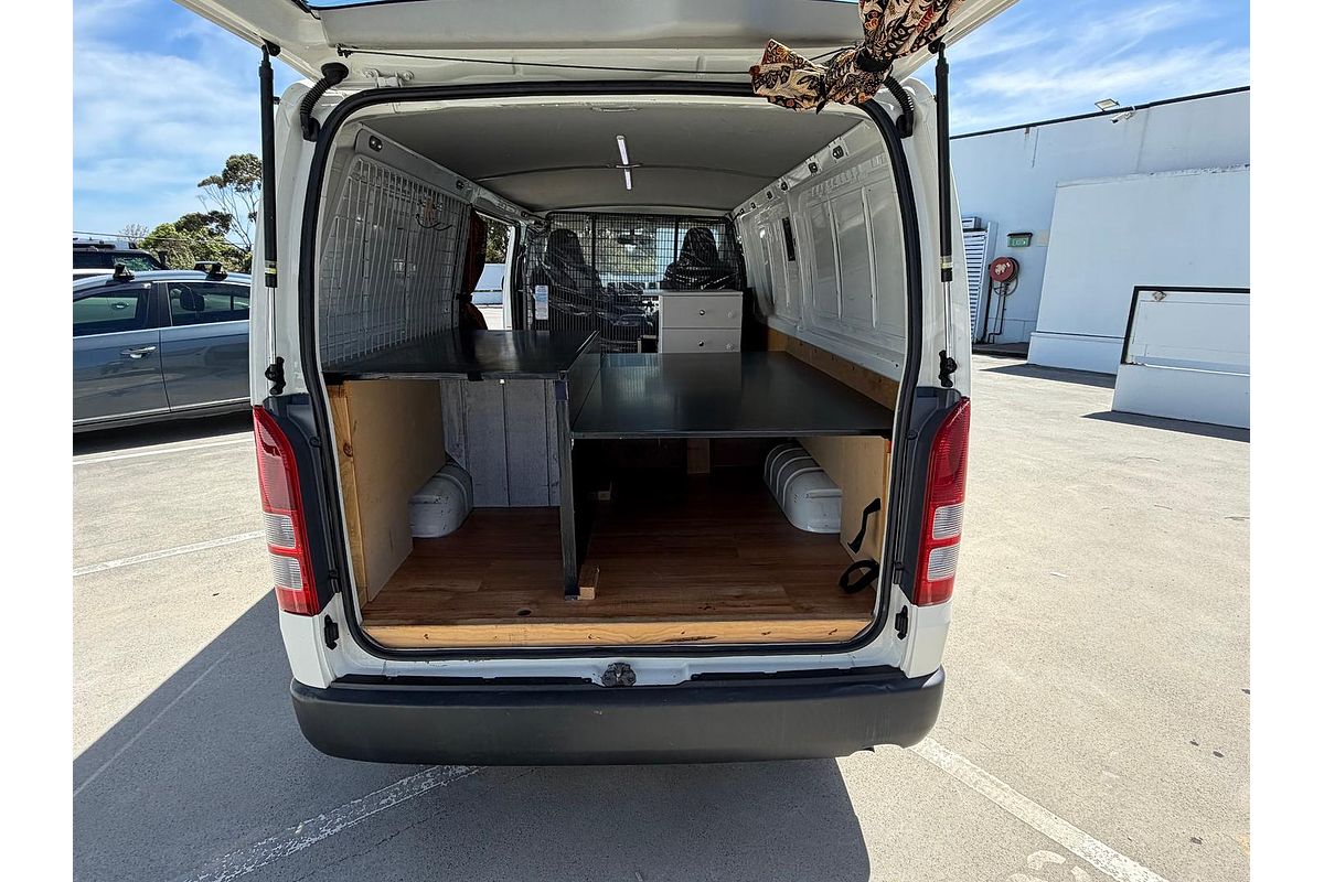2015 Toyota Hiace KDH201R LWB