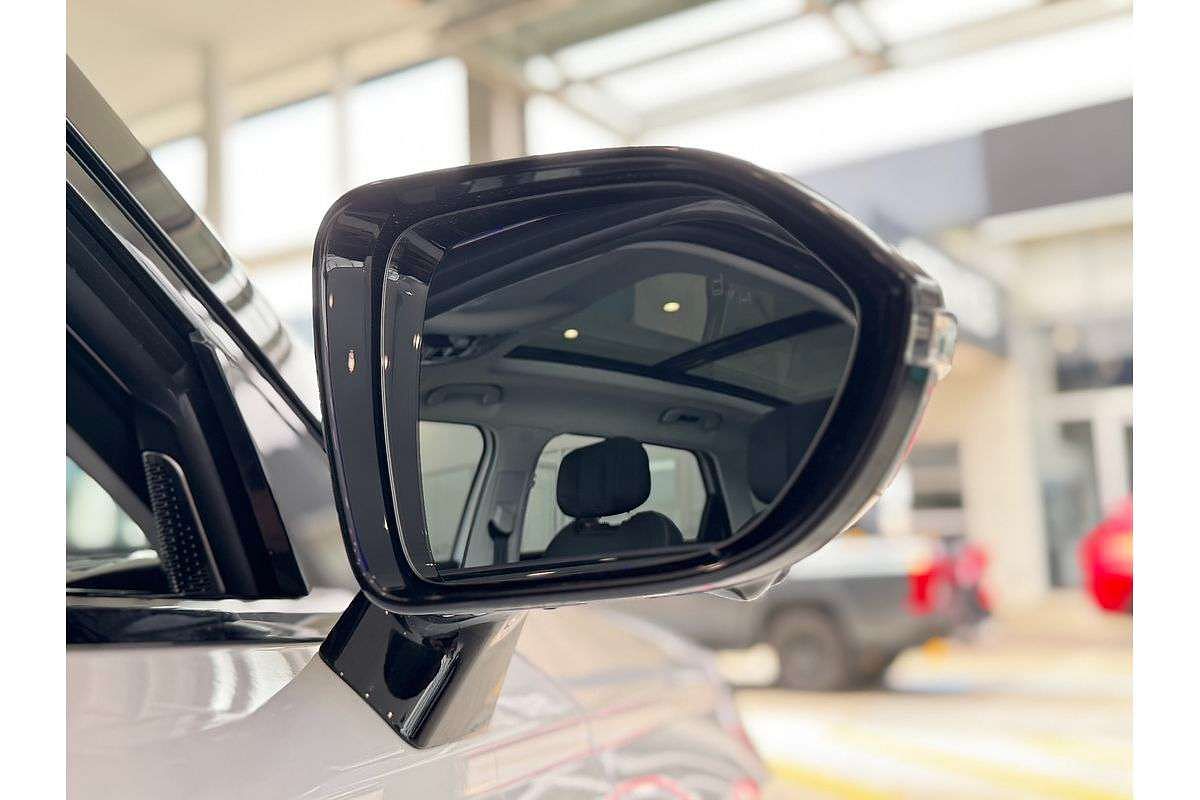 2025 Jaecoo J7 SHS Summit