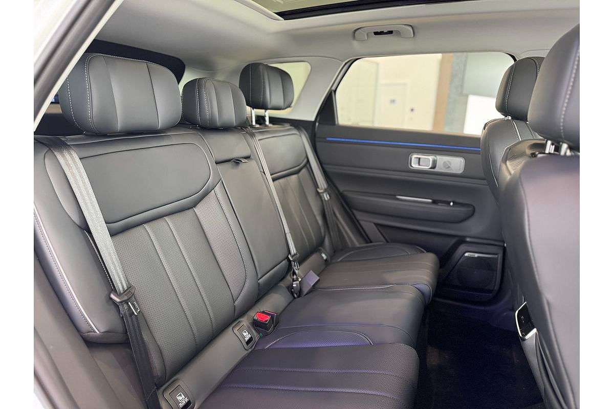 2025 Jaecoo J7 SHS Summit