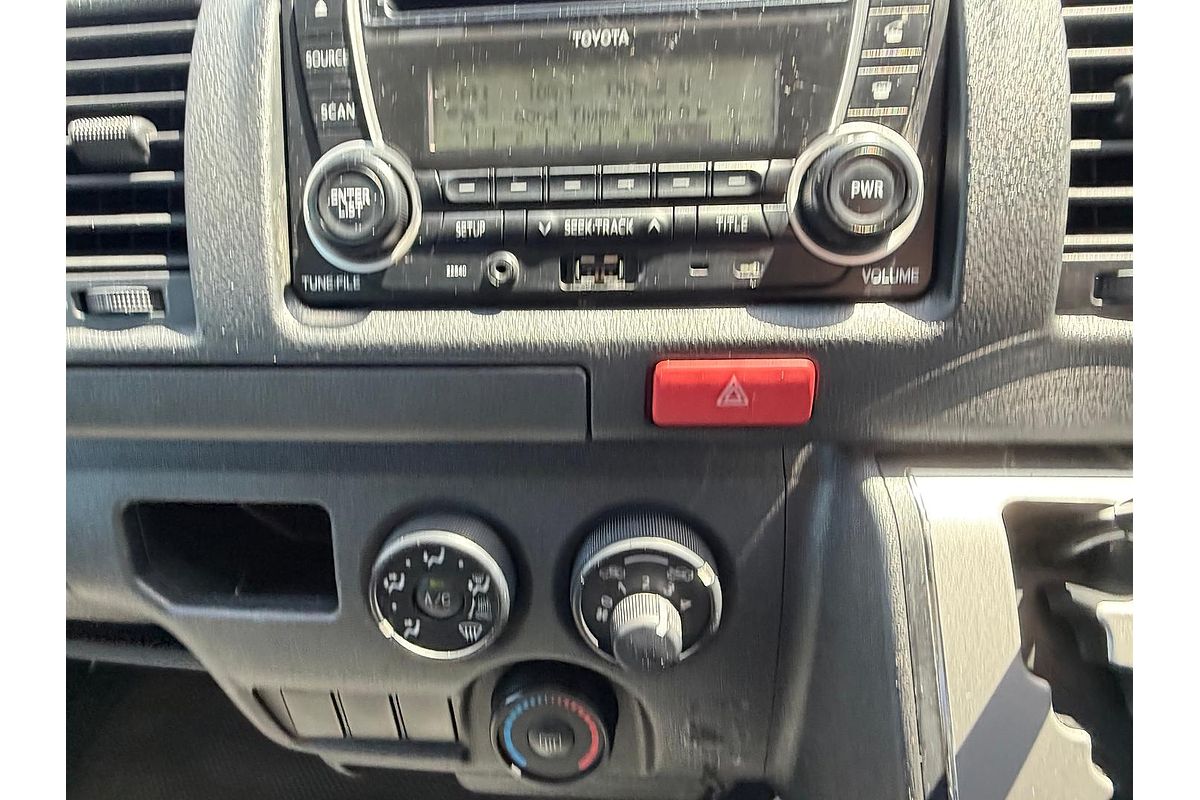 2015 Toyota Hiace KDH201R LWB