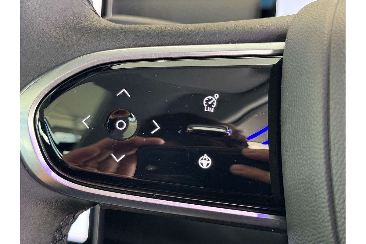 2025 Jaecoo J7 SHS Summit