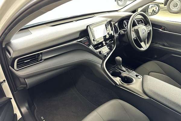 2023 Toyota Camry Ascent AXVH70R