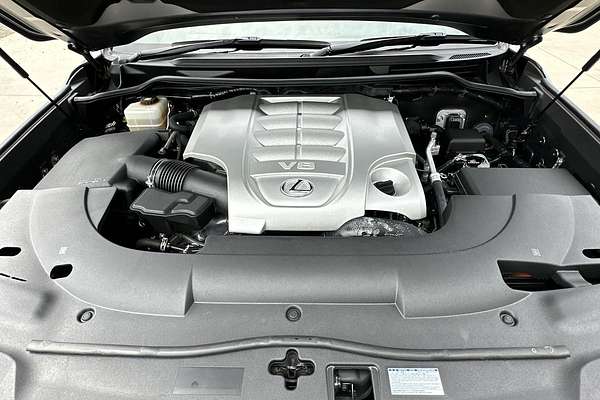 2018 Lexus LX LX570 URJ201R