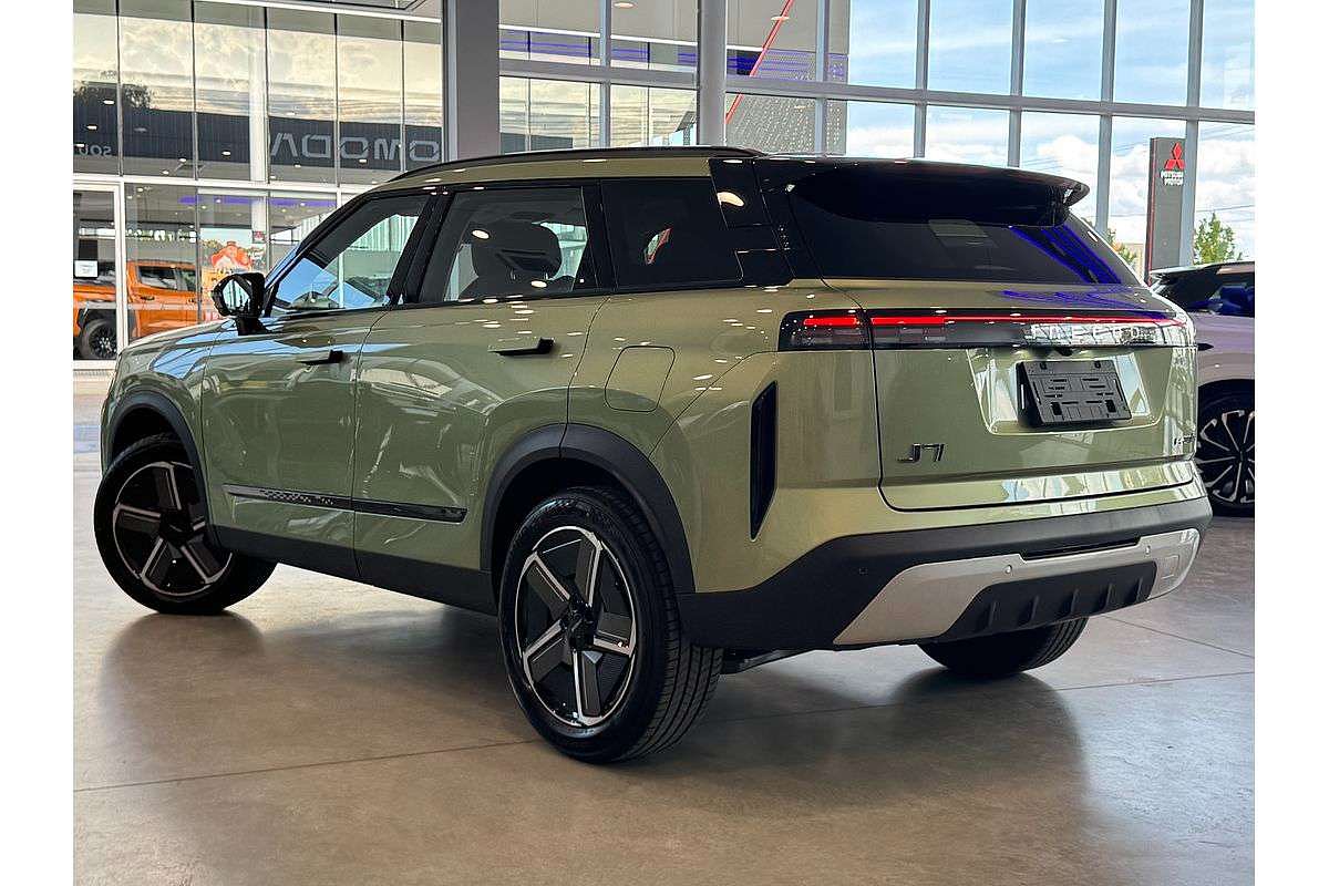 2025 Jaecoo J7 SHS Summit