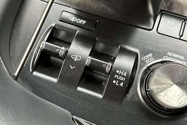 2018 Lexus LX LX570 URJ201R